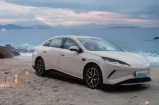预算十万出头的“纯电家用小钢炮”？海豹06EV：我摊牌了！