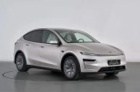 特斯拉Model Y L配置曝光：六座布局，二排可移动、放平